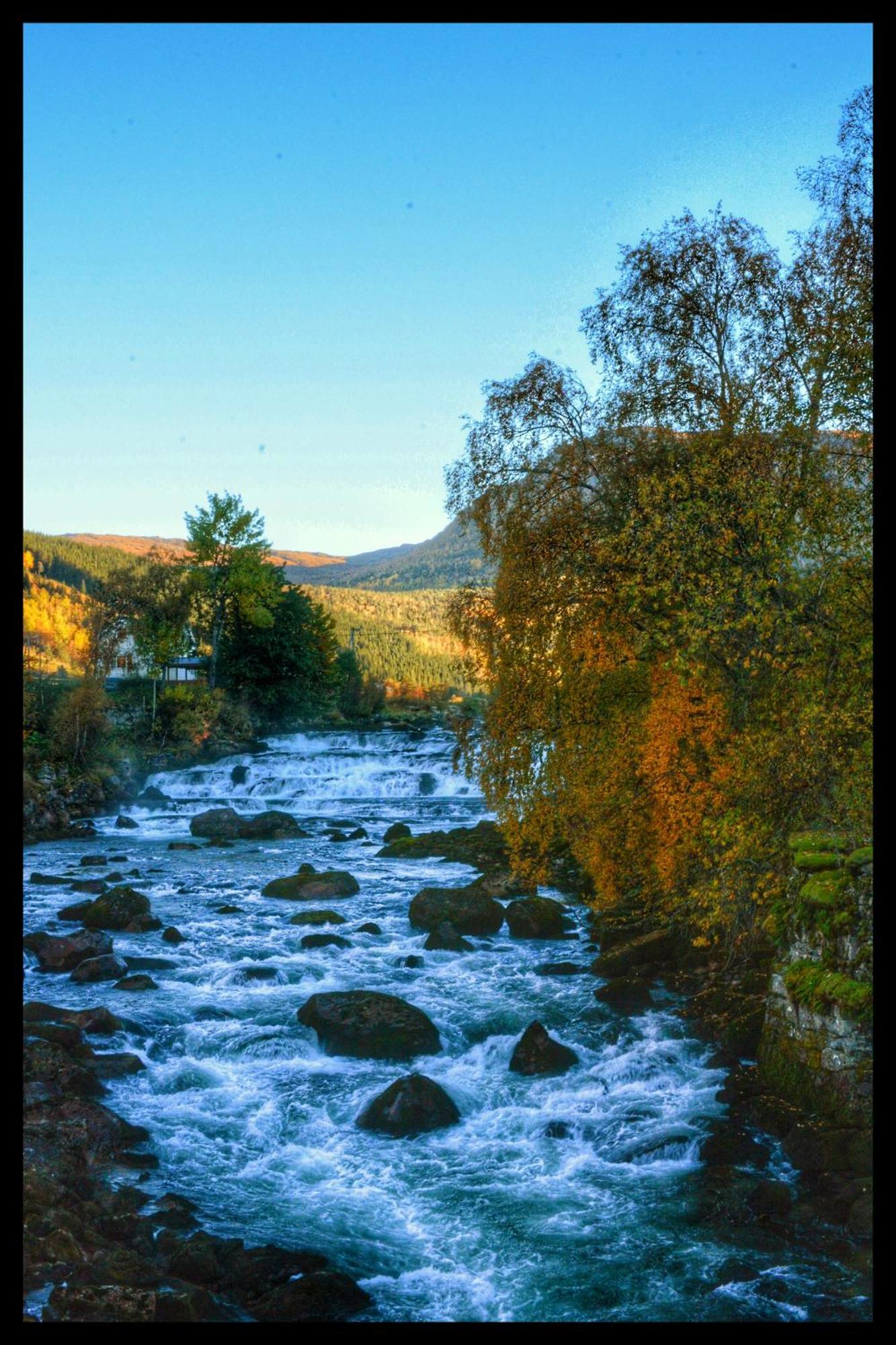 Tuftegarden Hotel Viksdalen Buitenkant foto
