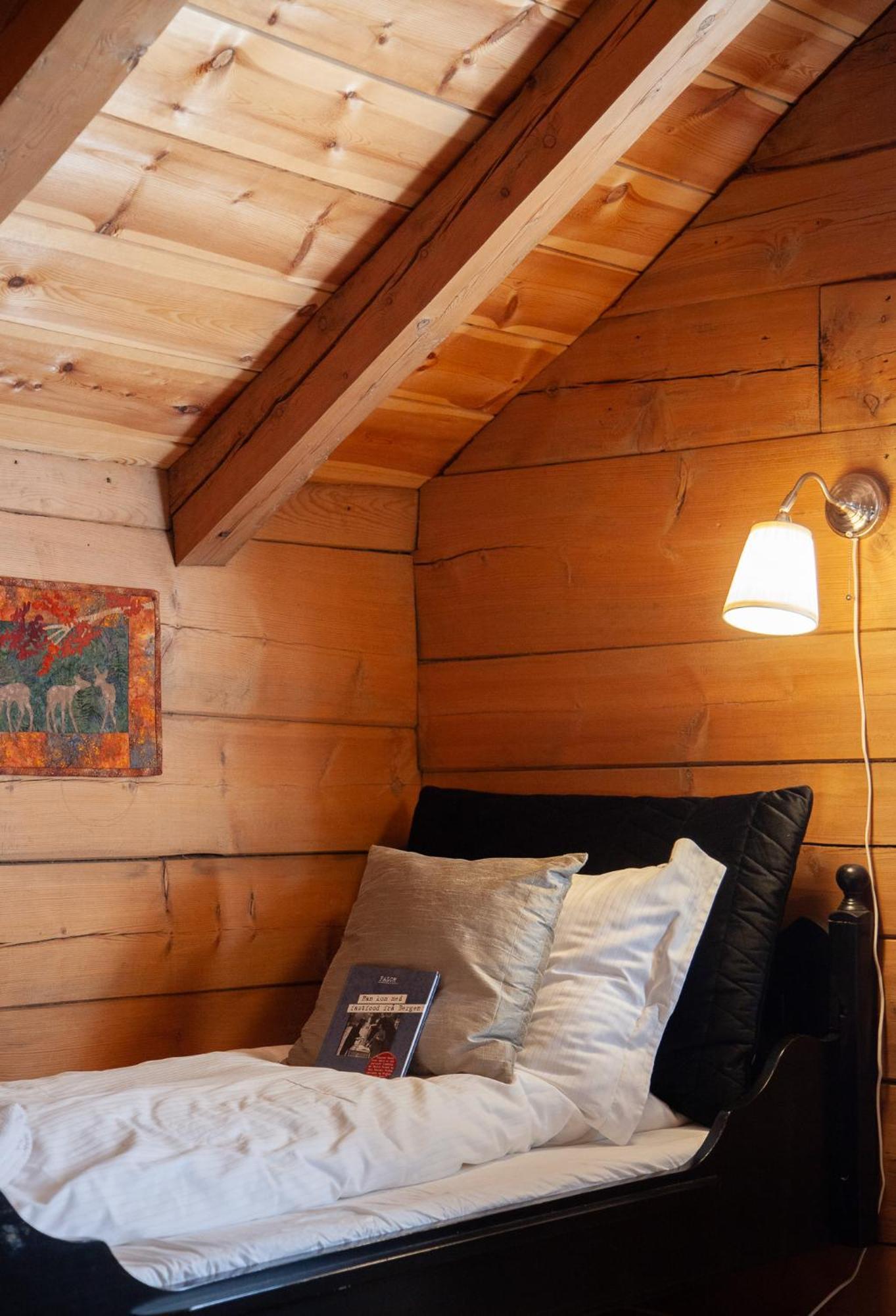 Tuftegarden Hotel Viksdalen Buitenkant foto
